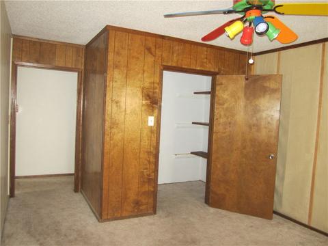 14201 N Loop Dr, Clint, TX 79836 photo 13