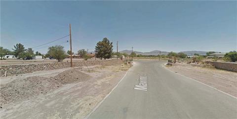 952 Maximo, El Paso, TX 79932 photo 4