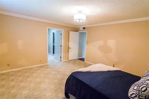 9012 Mcfall Dr, El Paso, TX 79925 photo 10