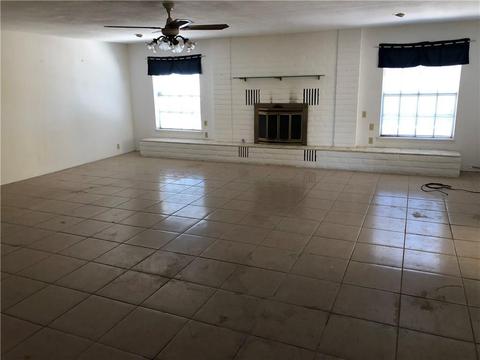 809 Main, Anthony, TX 79821 photo 14