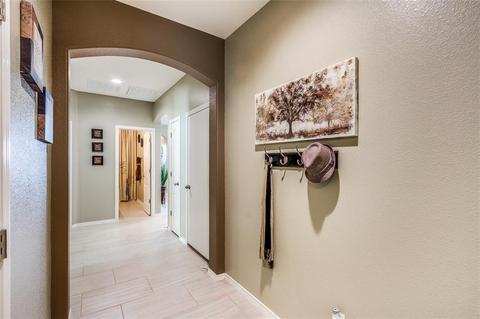 309 Bells Corners Ave, El Paso, TX 79932 photo 2