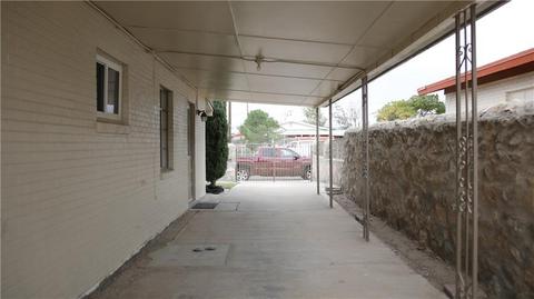 215 Elder Rd, El Paso, TX 79915 photo 4