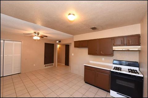 412 7th St, Anthony, TX 79821 photo 17