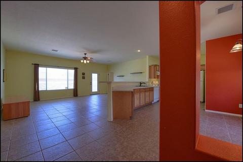 609 Inez Pl, Anthony, TX 79821 photo 4