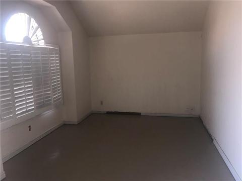 1925 Pointe E, El Paso, TX 79936 photo 3
