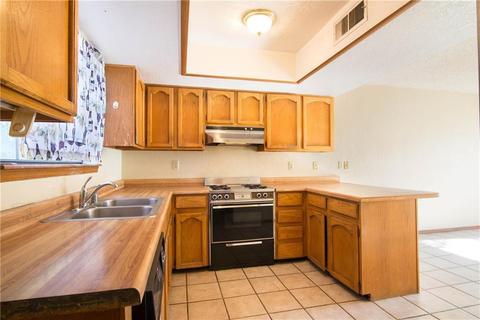 700 El Parque Dr, El Paso, TX 79912 photo 5