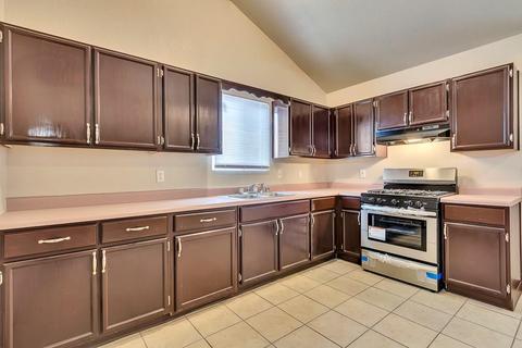 9053 Eclipse St, El Paso, TX 79904 photo 3