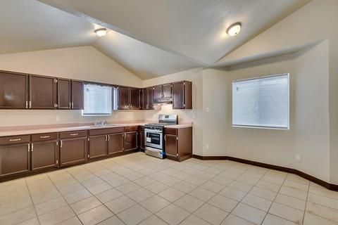 9053 Eclipse St, El Paso, TX 79904 photo 10