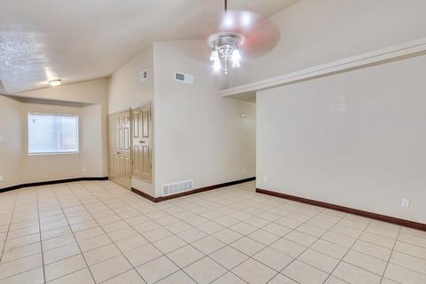 9053 Eclipse St, El Paso, TX 79904 photo 9