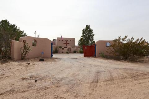 140 Ruby Rd, Chaparral, NM 88081 photo 2