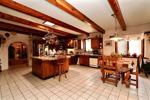 140 Ruby Rd, Chaparral, NM 88081 photo 11