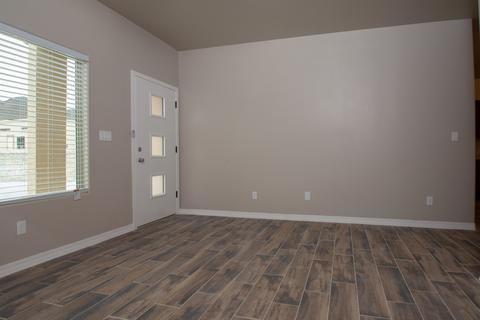 8800 Eclipse #B, El Paso, TX 79904 photo 3