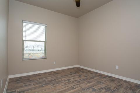 8800 Eclipse #B, El Paso, TX 79904 photo 12