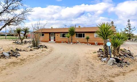 61 Warthen Rd, Anthony, NM 88021 photo 1