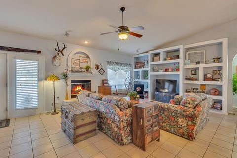 1202 Onate St, Anthony, NM 88021 photo 7