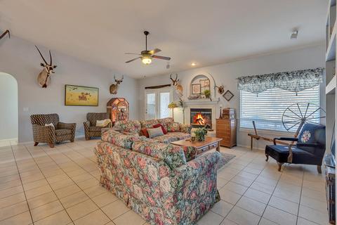 1202 Onate St, Anthony, NM 88021 photo 24