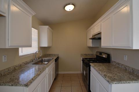 706 Isabel St, Anthony, TX 79821 photo 7