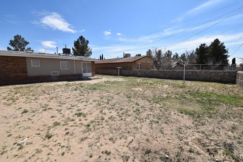 706 Isabel St, Anthony, TX 79821 photo 4