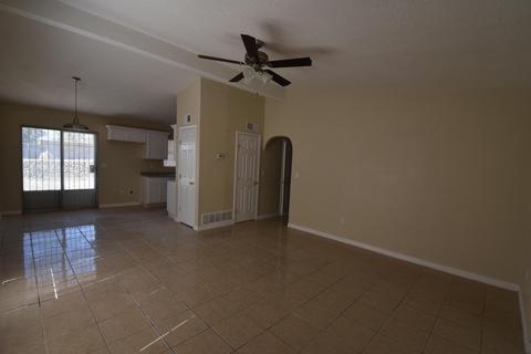 706 Isabel St, Anthony, TX 79821 photo 6