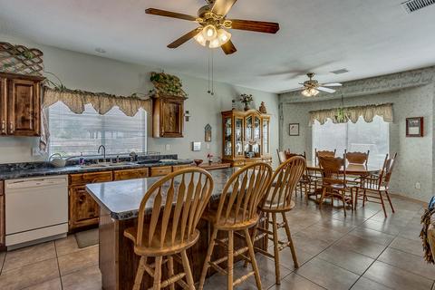 636 Myriam Dr, Anthony, TX 79821 photo 10