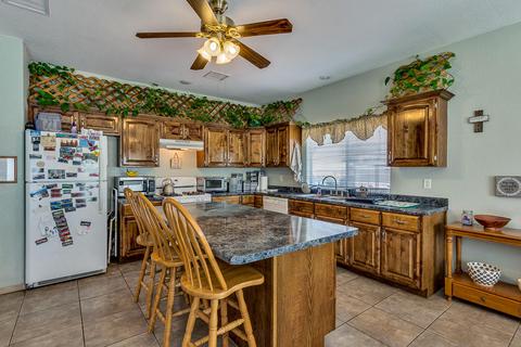 636 Myriam Dr, Anthony, TX 79821 photo 11