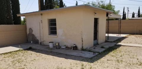 131 Davis, Fabens, TX 79838 photo 9