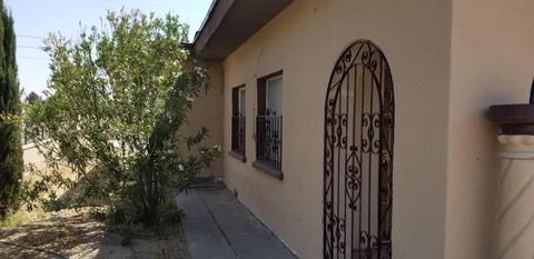 131 Davis, Fabens, TX 79838 photo 12
