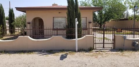 131 Davis, Fabens, TX 79838 photo 1