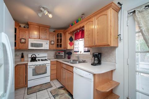 9505 Albany Dr, El Paso, TX 79924 photo 6