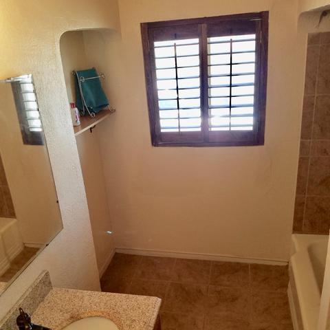 7537 N Loop Dr, El Paso, TX 79915 photo 8