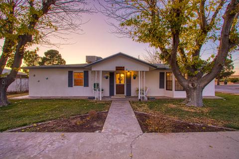 508 8th St, Anthony, TX 79821 photo 1