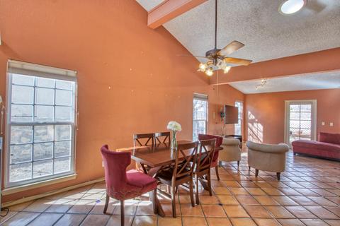 6635 Dawn Dr #D, El Paso, TX 79912 photo 11