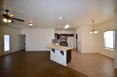 604 Inez Pl, Anthony, TX 79821 photo 6