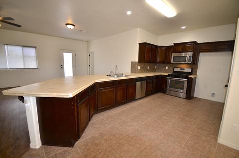 604 Inez Pl, Anthony, TX 79821 photo 5