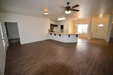 604 Inez Pl, Anthony, TX 79821 photo 3