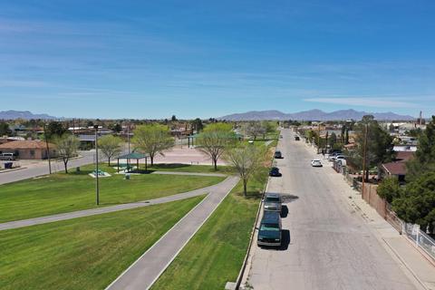 9277 Leonardo Ave, El Paso, TX 79907 photo 2