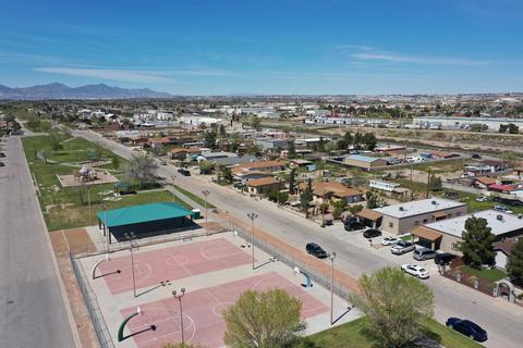 9277 Leonardo Ave, El Paso, TX 79907 photo 4