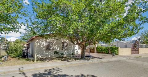 517 S 8th St, Anthony, TX 79821 photo 2