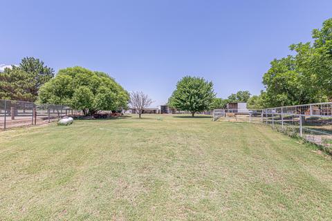 14170 N Loop Dr, Clint, TX 79836 photo 40