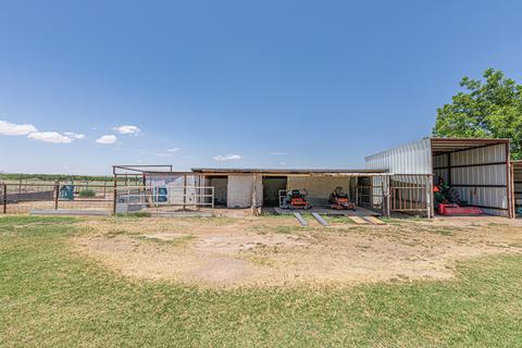 14170 N Loop Dr, Clint, TX 79836 photo 39