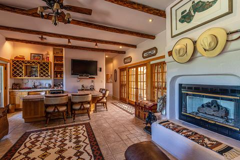 14170 N Loop Dr, Clint, TX 79836 photo 8