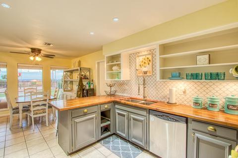 809 Cortijo Dr, El Paso, TX 79912 photo 12