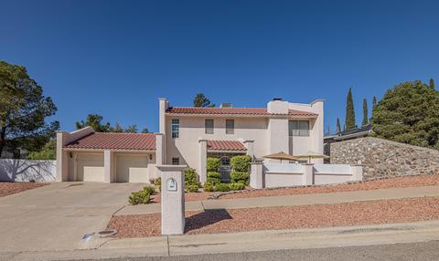 844 Cresta Alta Dr, El Paso, TX 79912 photo 2