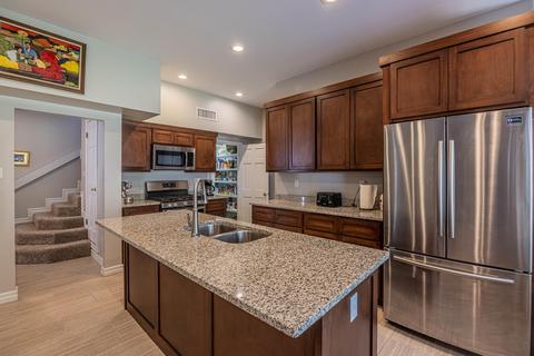 844 Cresta Alta Dr, El Paso, TX 79912 photo 16