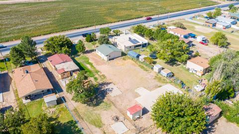 13249 N Loop Dr, Clint, TX 79836 photo 4