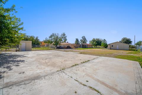 13249 N Loop Dr, Clint, TX 79836 photo 27