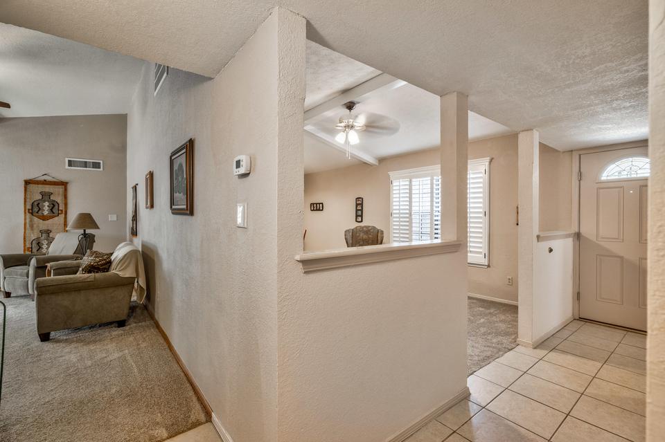  368 Higley Cir, Horizon City, TX 79928 photo 15