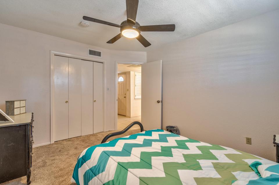  368 Higley Cir, Horizon City, TX 79928 photo 24