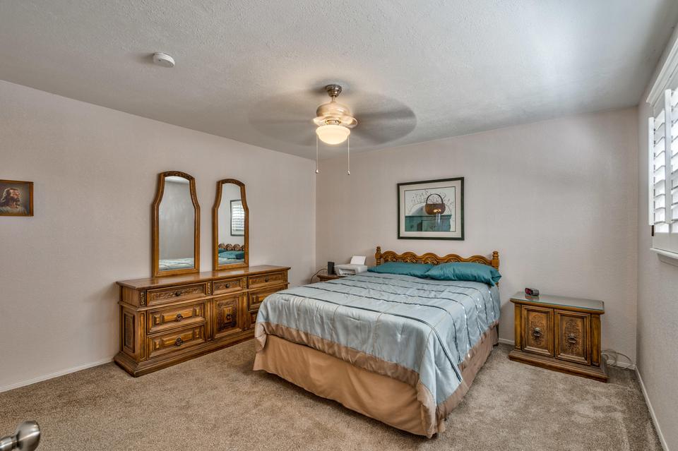  368 Higley Cir, Horizon City, TX 79928 photo 29
