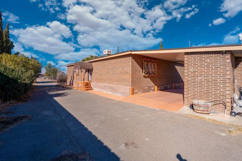 7934 Kiely Rd, Vinton, TX 79821 photo 4